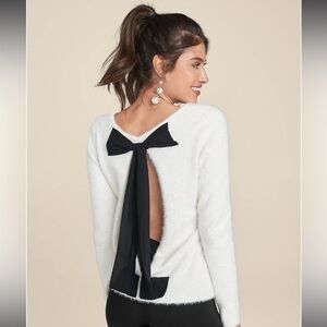 Venus open back  BOW sweater